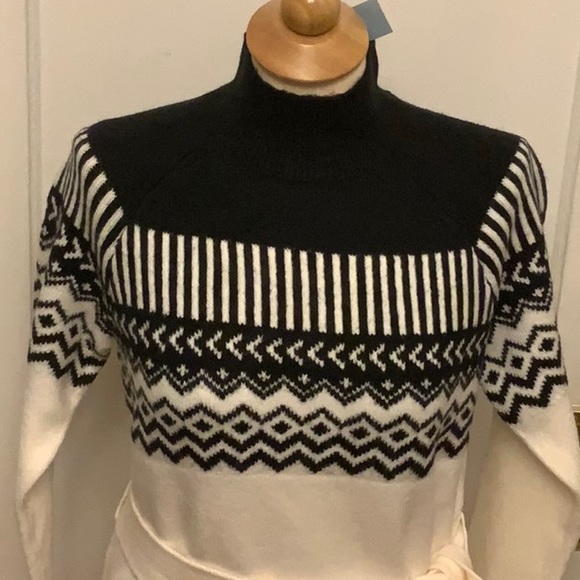 NWT Ann Taylor petite sweater belted dress. - Picture 2 of 5